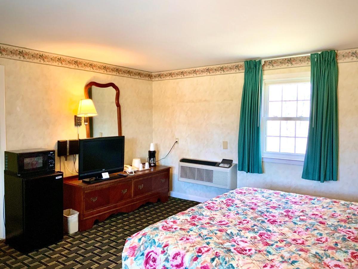 Pilgrim Inn Lee Extérieur photo